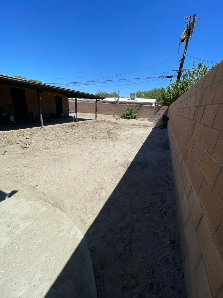 Space before artificial turf and gravel installation — photo 3